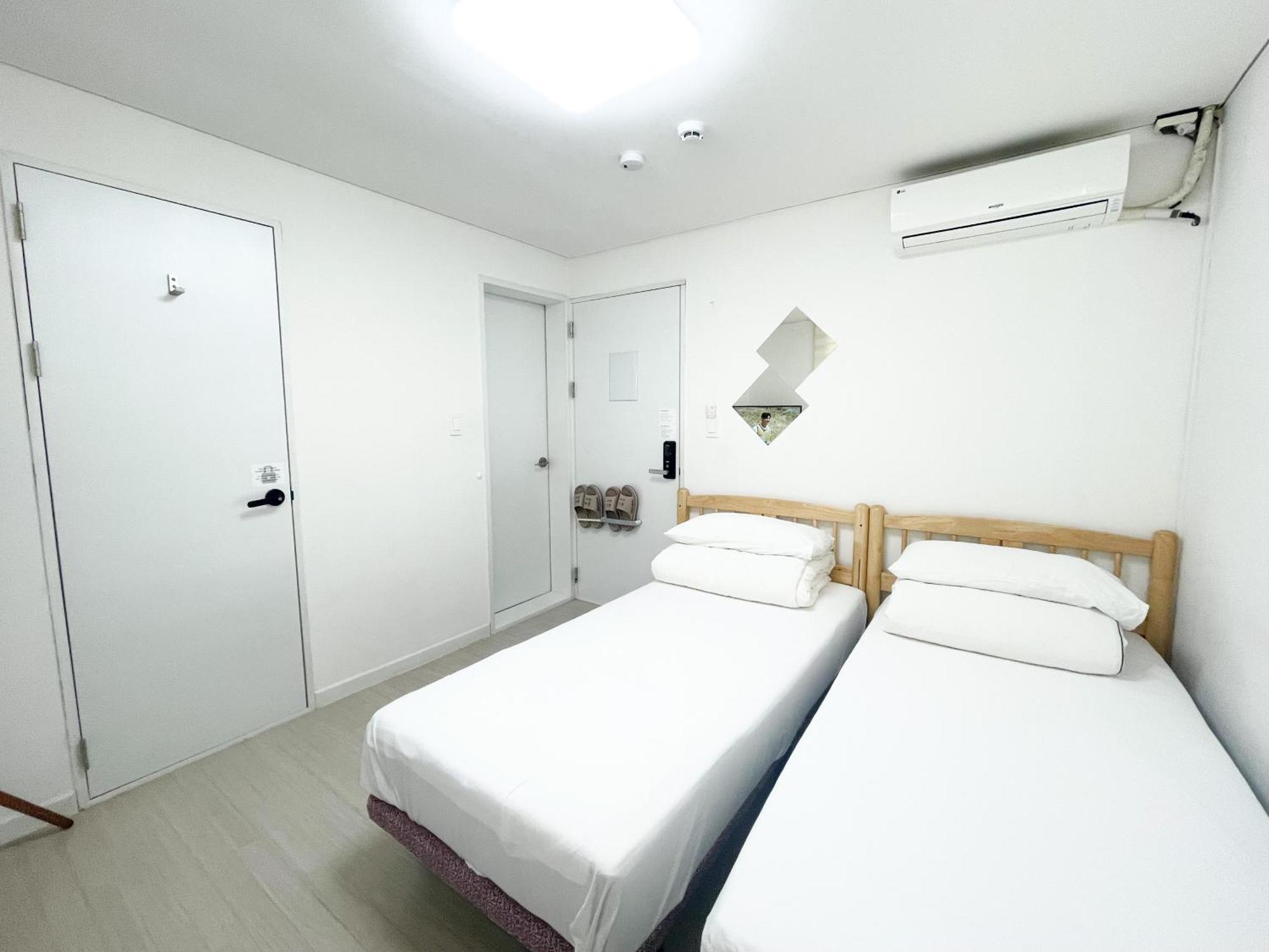 Koin Guesthouse Incheon Airport ภายนอก รูปภาพ